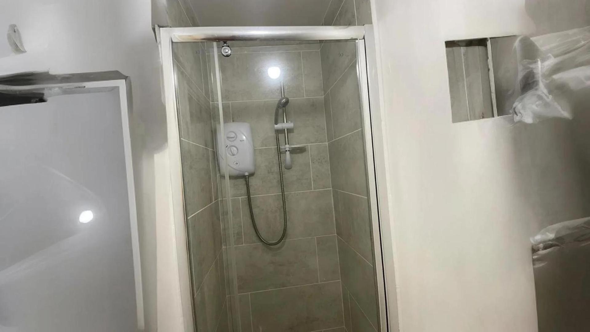 Stylish 1-Bed Apt - Sleeps 4 - Parking - Wifi แมนเชสเตอร์ ภายนอก รูปภาพ