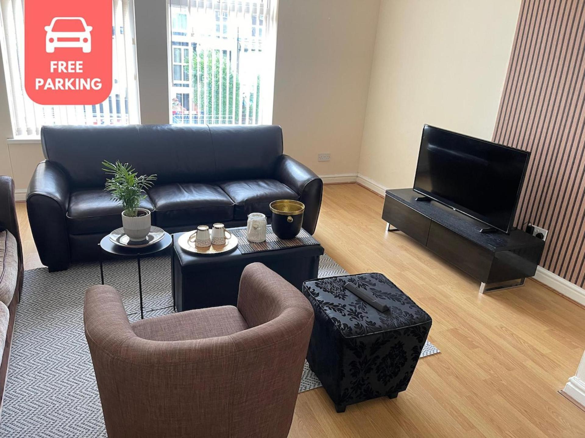 Stylish 1-Bed Apt - Sleeps 4 - Parking - Wifi แมนเชสเตอร์ ภายนอก รูปภาพ
